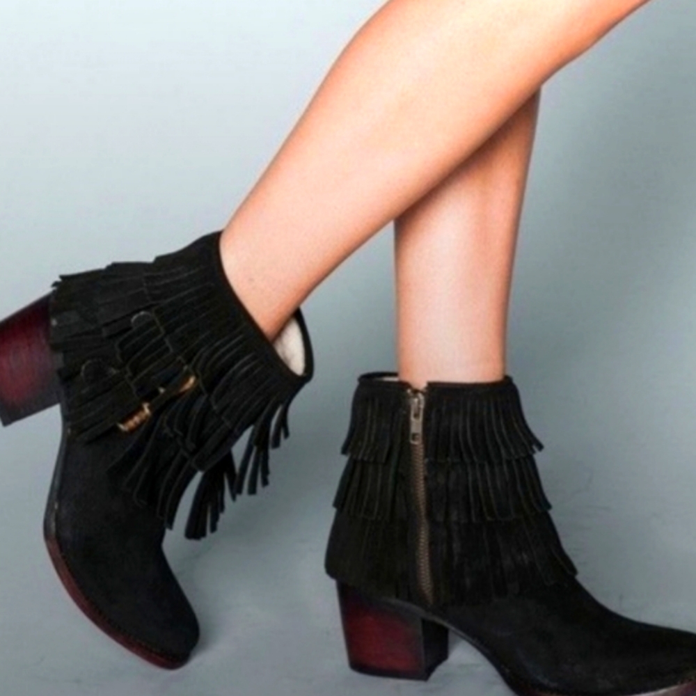 Freebird Belle Fringe Ankle Booties 9 black